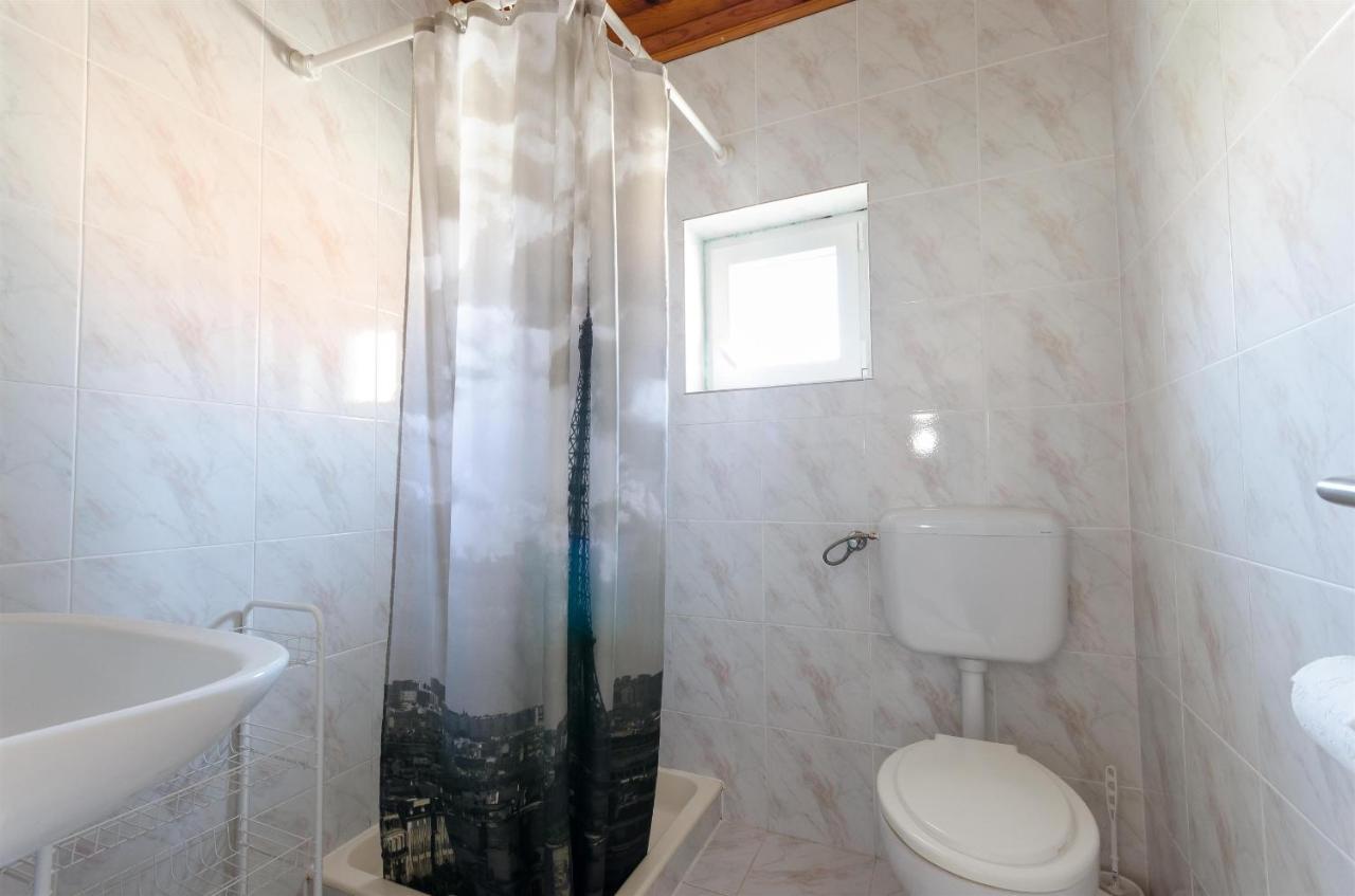Apartments Anica F Лопар Экстерьер фото